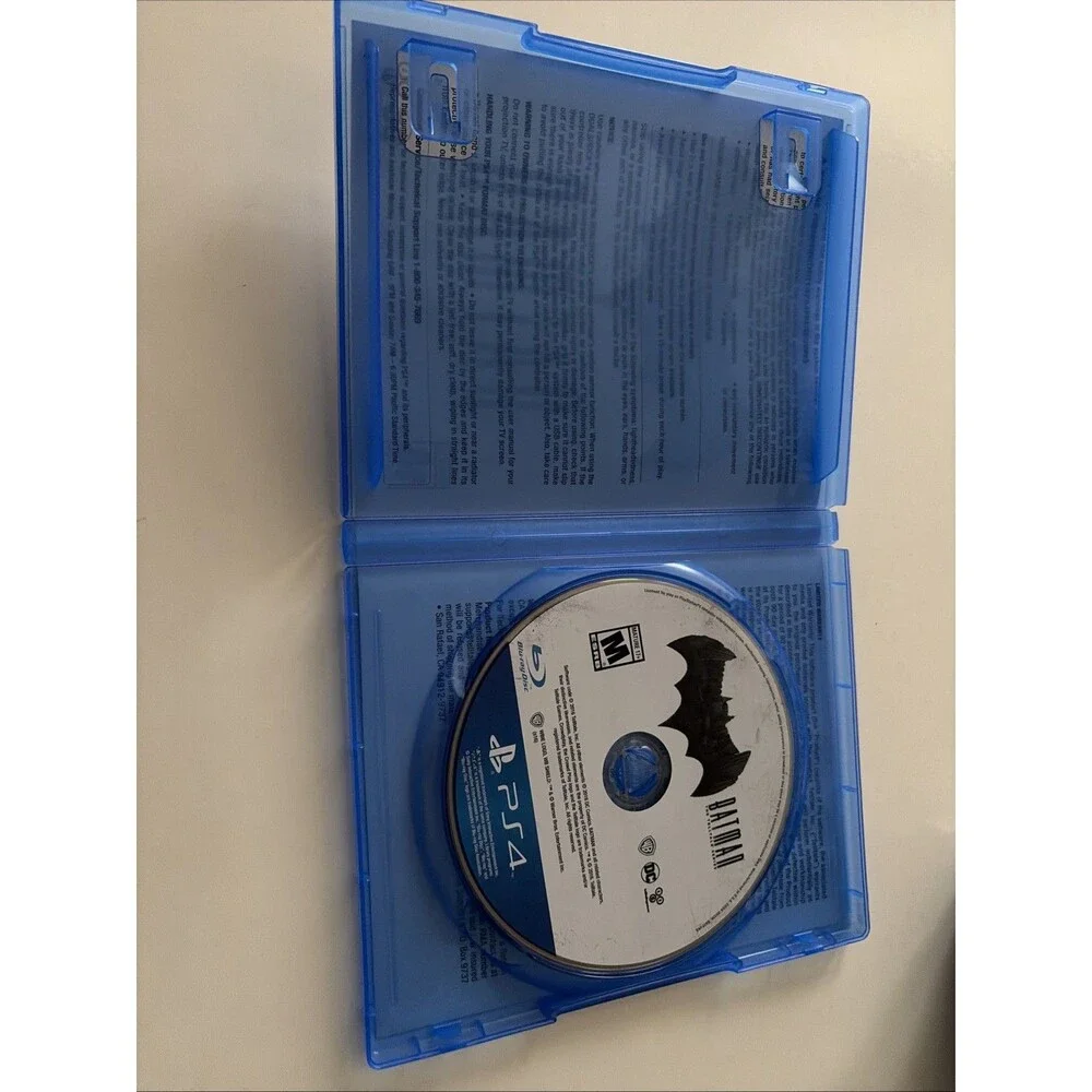 Batman: The Telltale Series Season Pass Disc Sony PlayStation 4 PS4